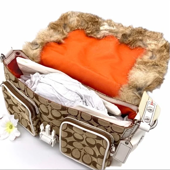 EUC COACH Fur Signature Ski Flap Shoulder Bag - Picture 12 of 16